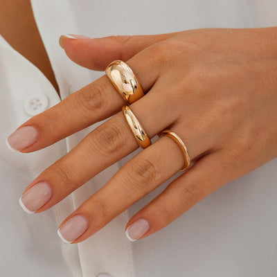Lustrous Layers Ring Set