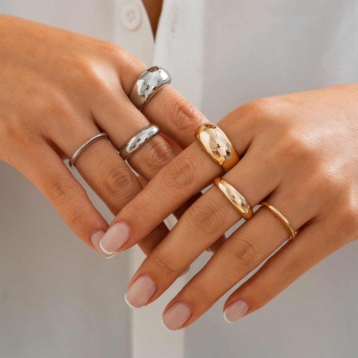 Lustrous Layers Ring Set