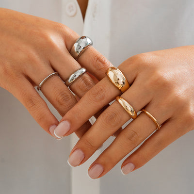 Lustrous Layers Ring Set
