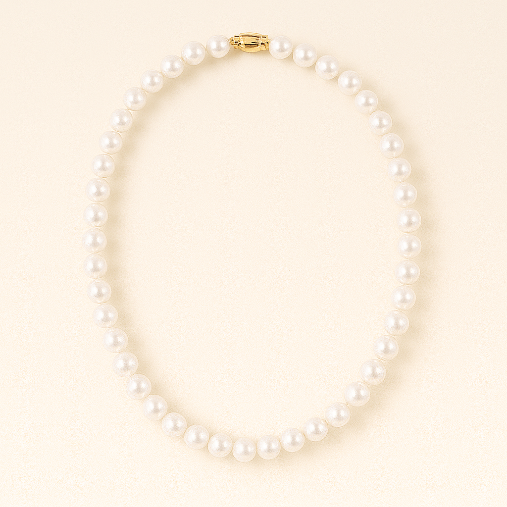 Marissa Glass Pearl Necklace